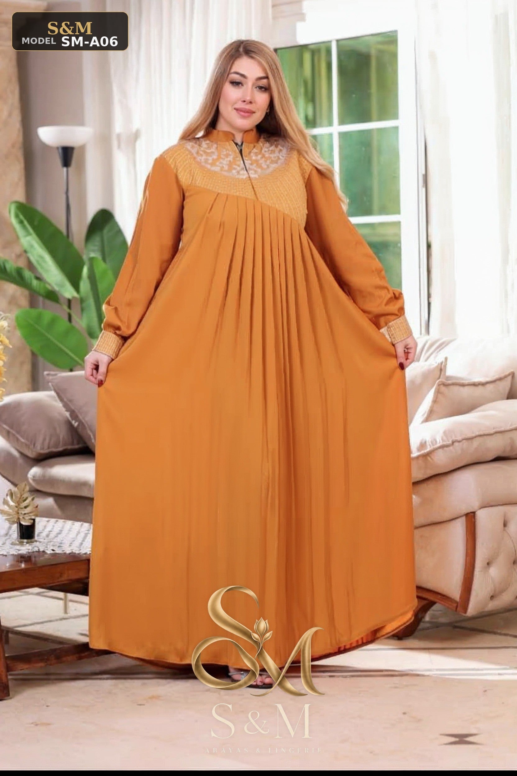 عباية كلوش مطرّزة - Raheeba